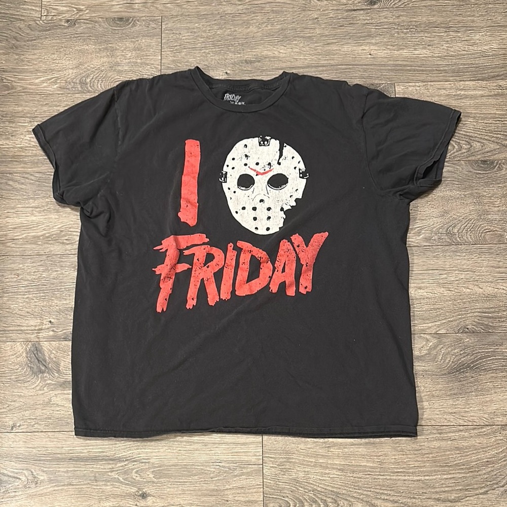 Oversized Friday the 13th black i love friday tee size large